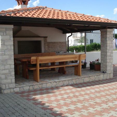 Guesthouse Pejo Poreč Extérieur photo